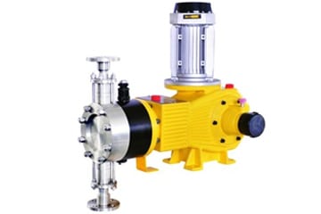 Hydraulic dosing pump