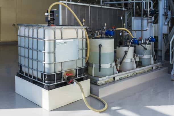 Feeding systems for the automatic dosing of liquid chemicals